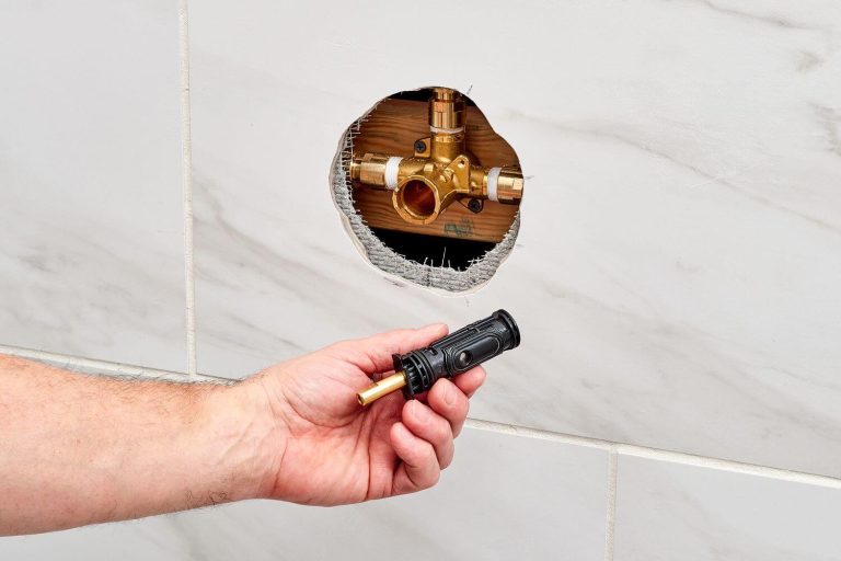 5-easy-steps-to-lubricate-a-shower-valve-plumber-advice